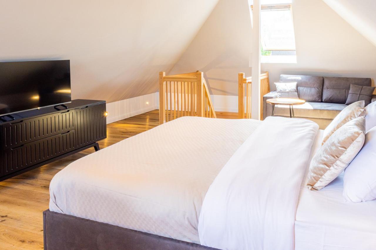 Moderne Maisonette Ferienwohnung Mit Gartenzugang, Nur 7 Gehminuten Zum Strand, Parkplatz & Fahrradunterstellplatz Шарбойтц Екстериор снимка