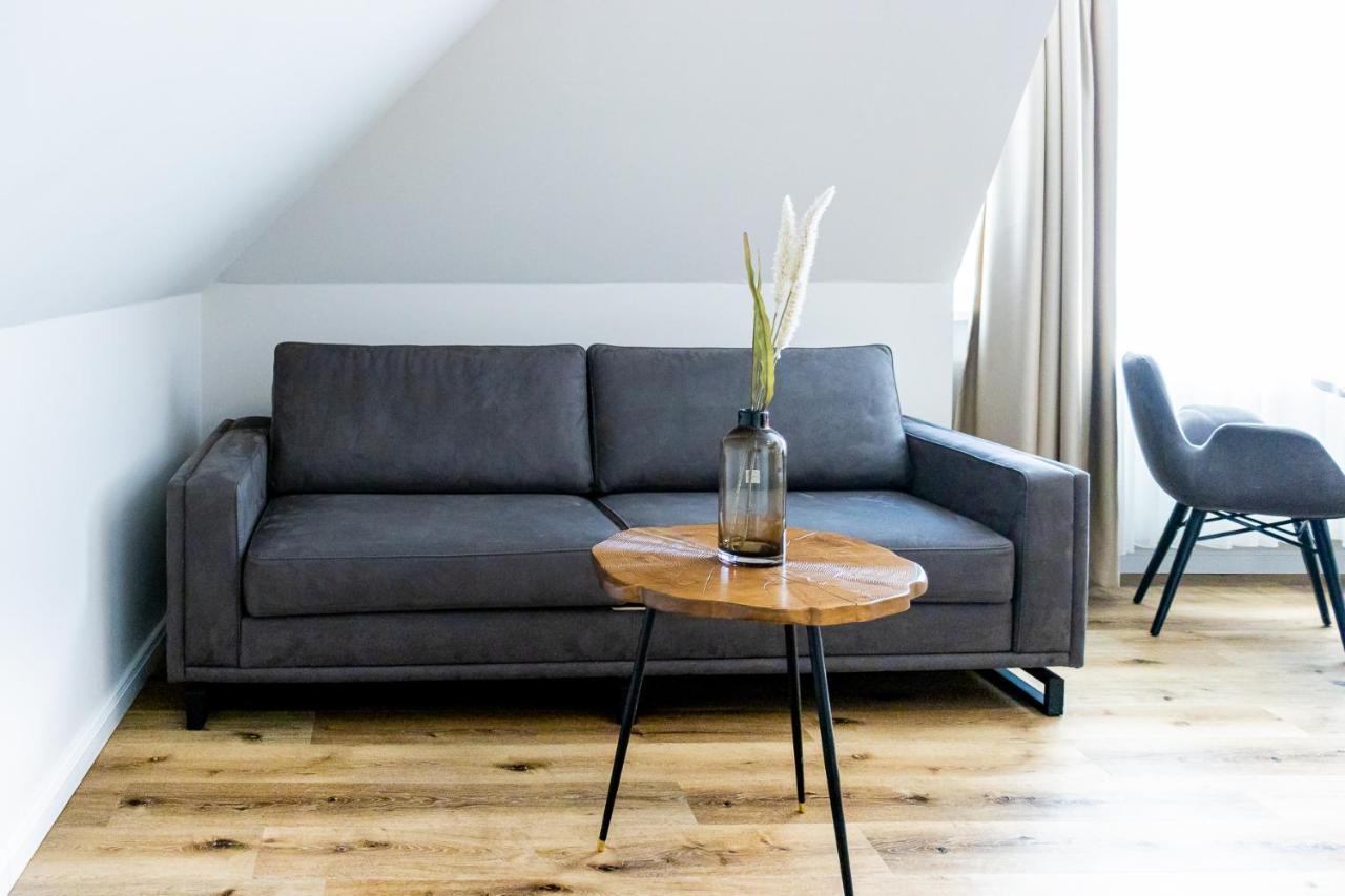 Moderne Maisonette Ferienwohnung Mit Gartenzugang, Nur 7 Gehminuten Zum Strand, Parkplatz & Fahrradunterstellplatz Шарбойтц Екстериор снимка